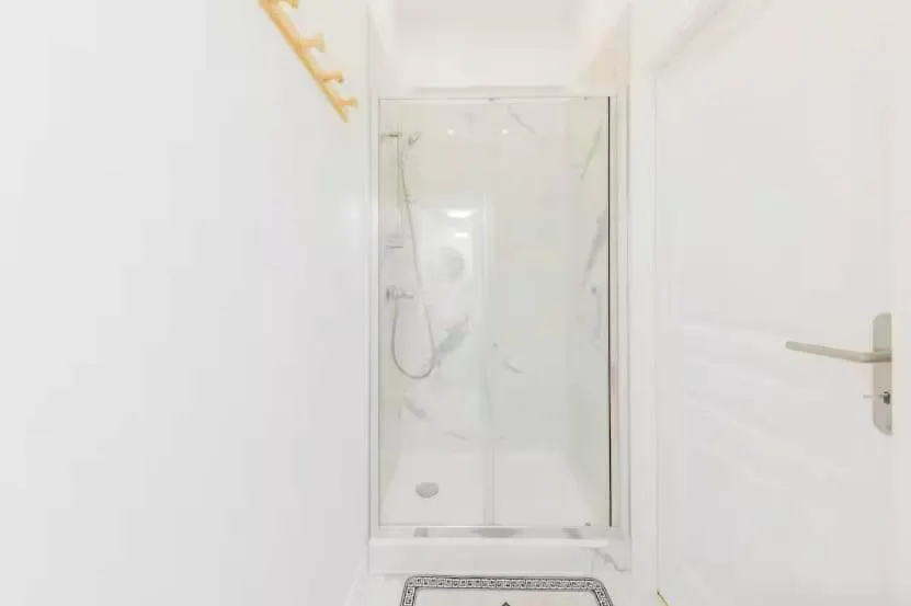 Charming Apartment Near Gare De L'Est Paris
