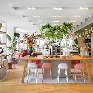 4* شقة فندقية Zoku